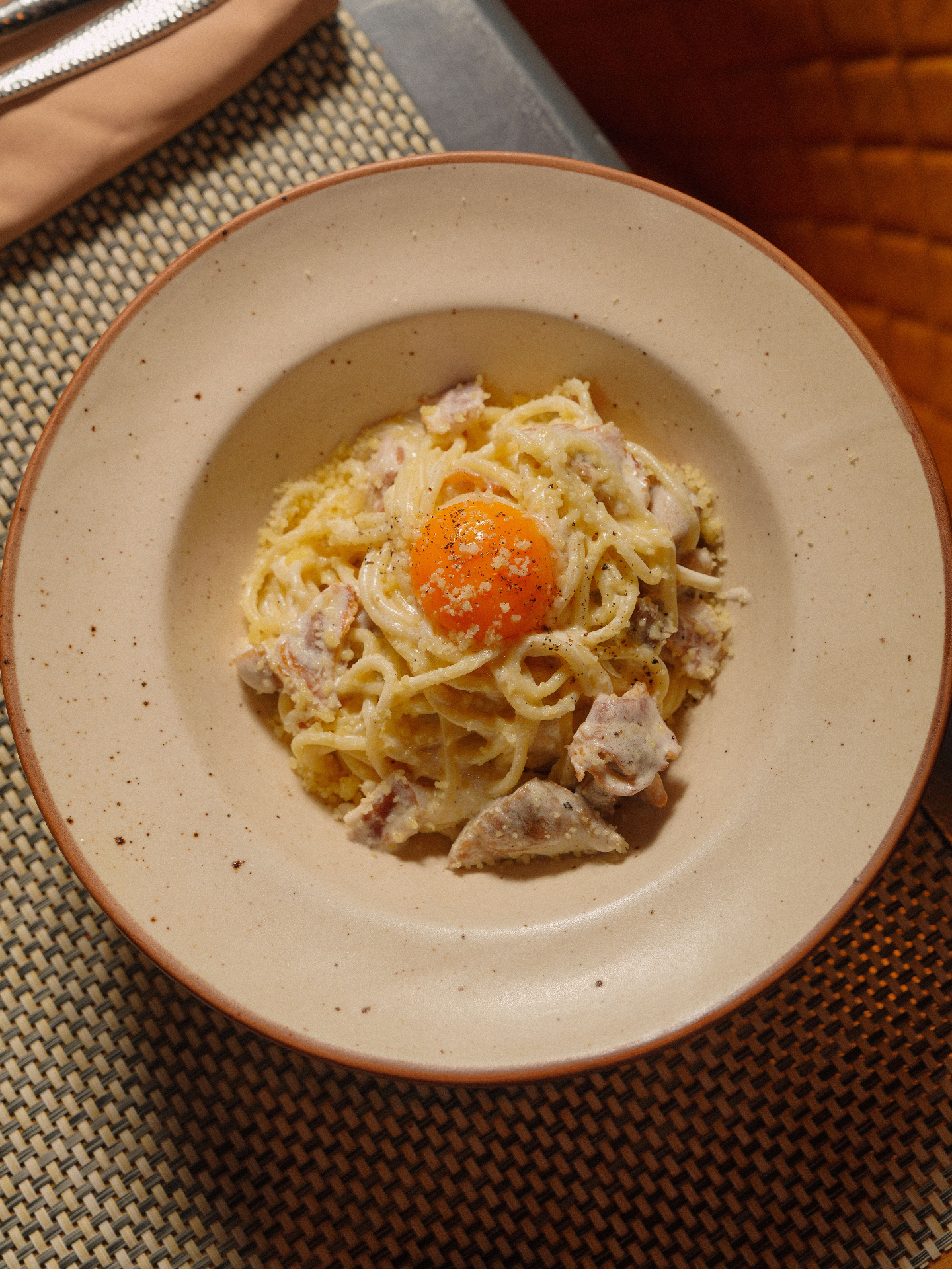 Signature creamy carbonara